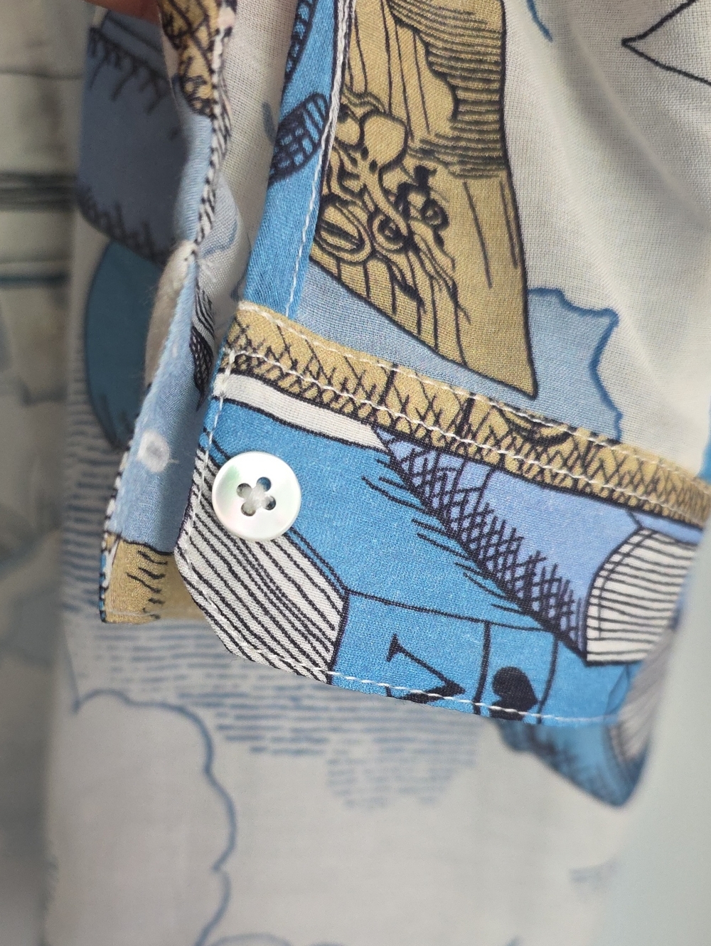 Les Histoires Inoui Editions Pour Sezane Pierro Shirt Cotton Silk Book Pattern - Picture 6 of 9